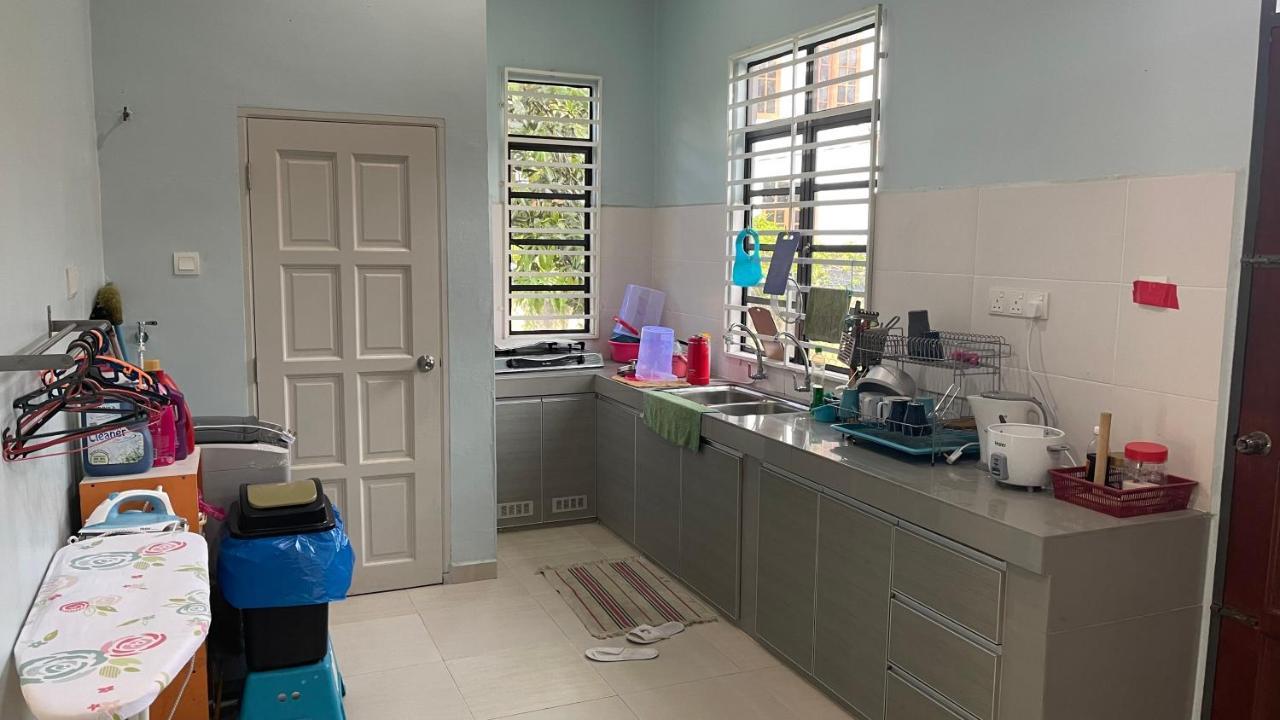 Nikmat Homestay Riyadh Kampong Tuan Mandak Εξωτερικό φωτογραφία