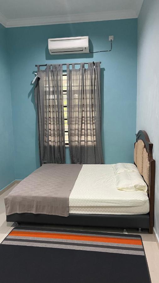Nikmat Homestay Riyadh Kampong Tuan Mandak Εξωτερικό φωτογραφία